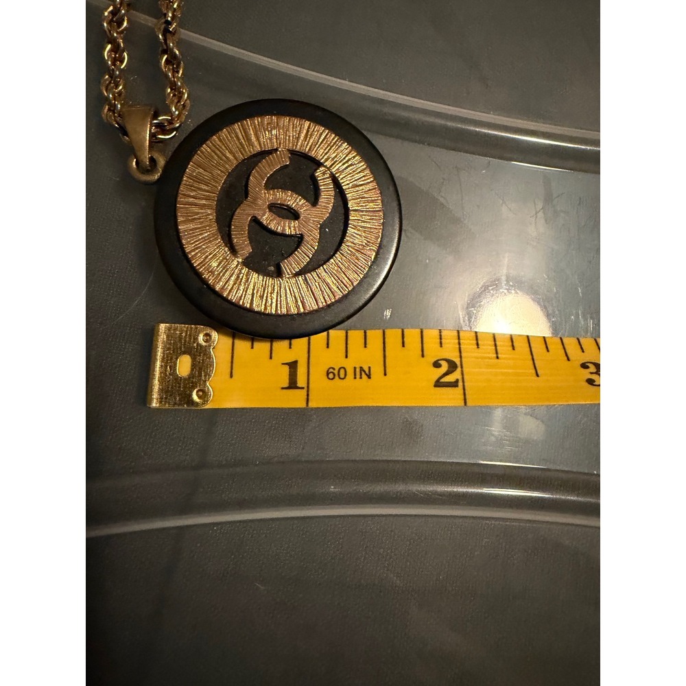 Vintage Chanel CC Logo Medallion Pendant Necklace Black Gold 2008 Made in France